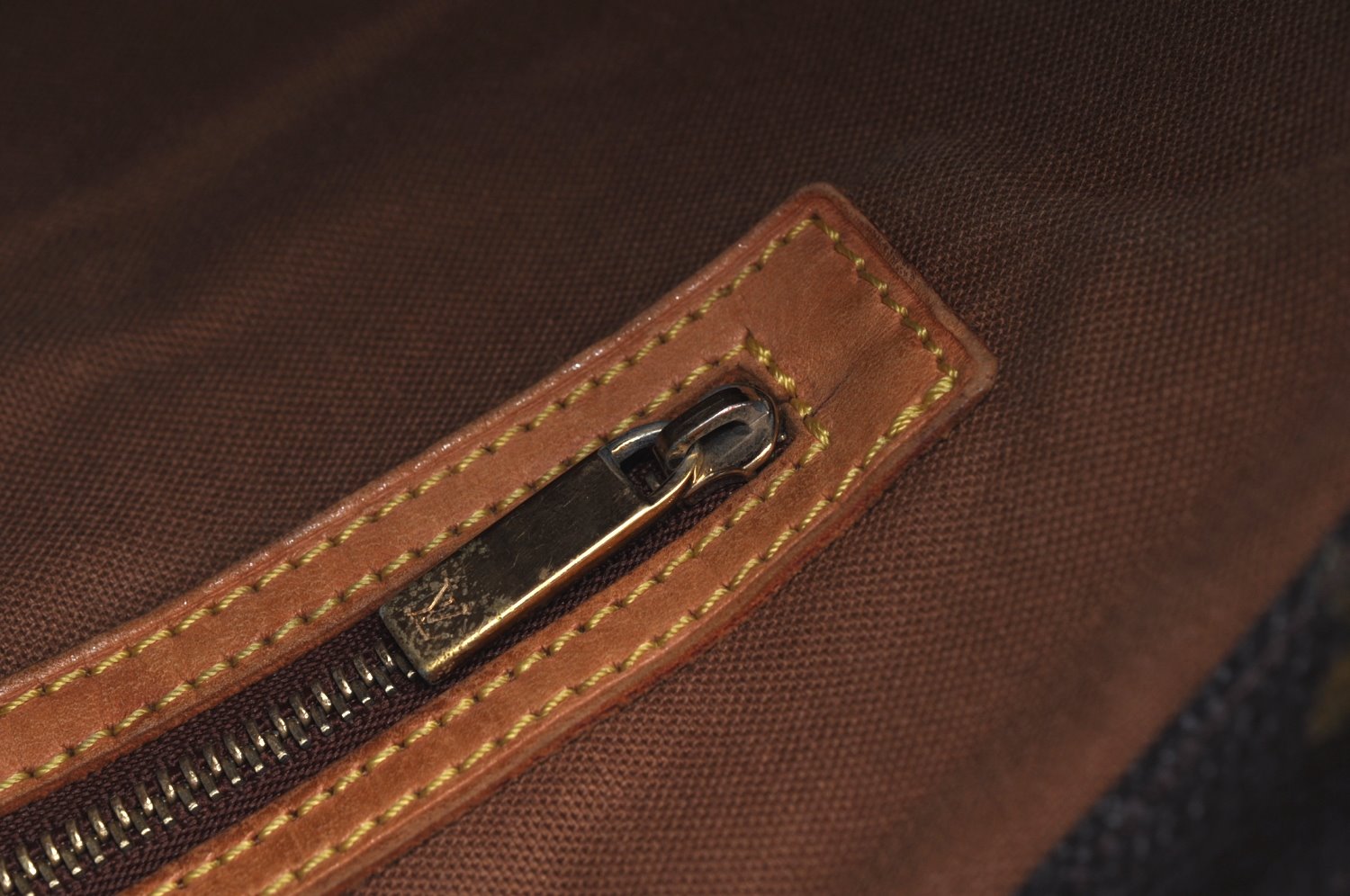 Auth Louis Vuitton Monogram Cabas Mezzo Shoulder Tote Bag M51151 LV Junk K4143