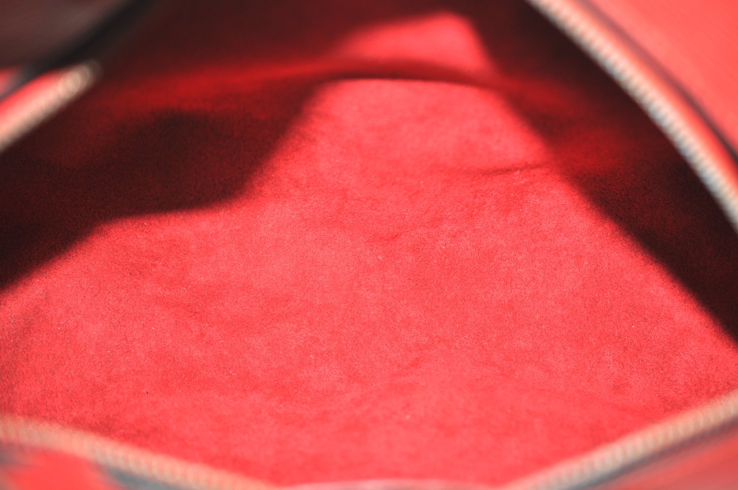 Authentic Louis Vuitton Epi Soufflot Hand Bag Red M52227 LV K4148