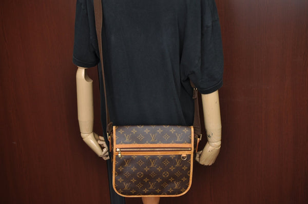 Auth Louis Vuitton Monogram Messenger Bosphore PM Shoulder Bag M40106 LV K4161