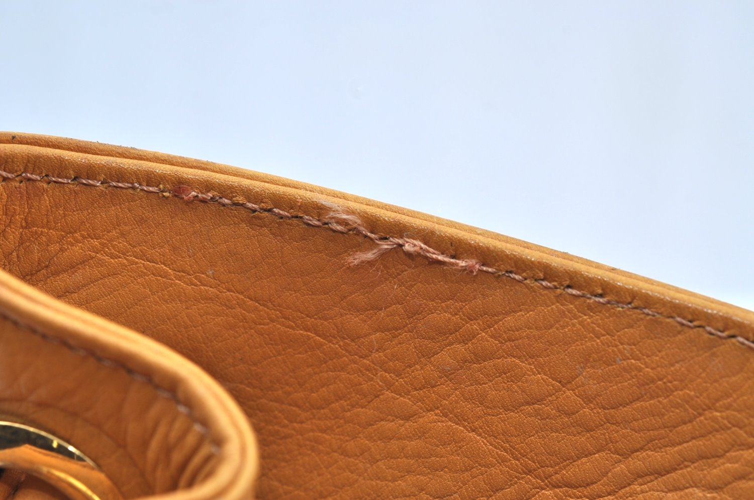 Authentic GUCCI Vintage Shoulder Bag Purse Leather Yellow Junk K4168