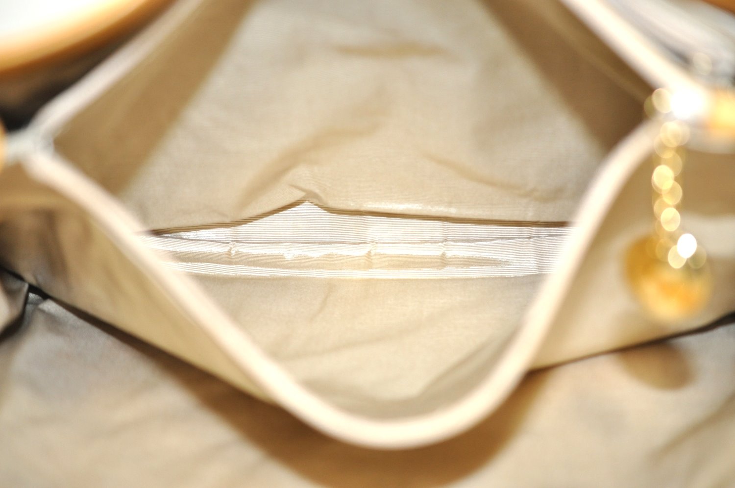 Authentic GUCCI Vintage Shoulder Bag Purse Leather Yellow Junk K4168