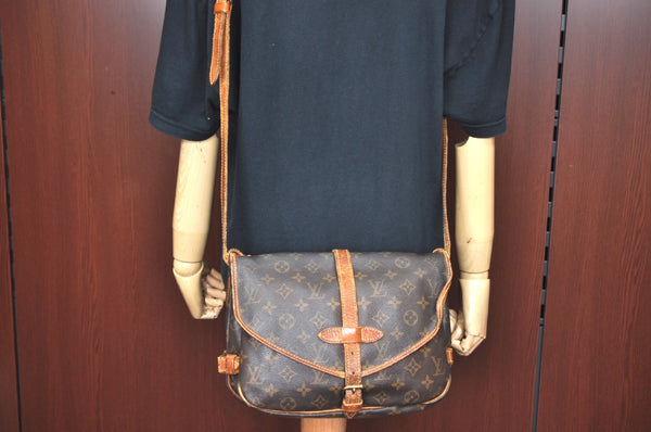 Authentic Louis Vuitton Monogram Saumur 30 Shoulder Cross Bag M42256 LV K4171