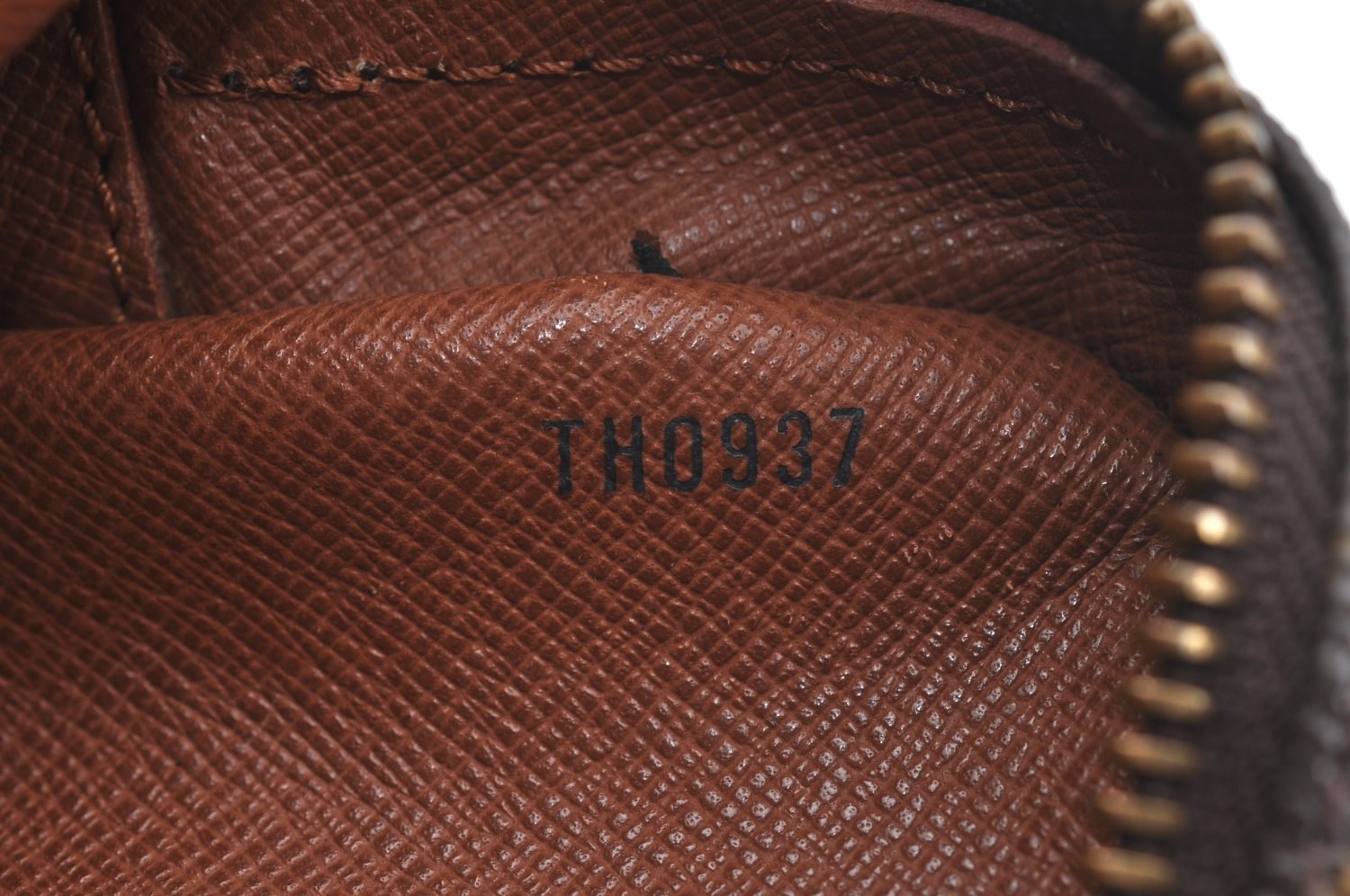 Authentic Louis Vuitton Monogram Amazone Shoulder Cross Bag M45236 LV Junk K4175