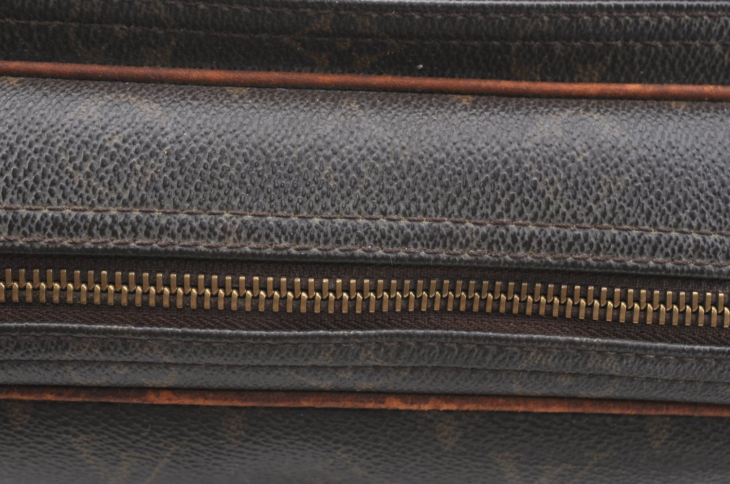 Authentic Louis Vuitton Monogram Reporter PM Shoulder Cross Bag M45254 LV K4197