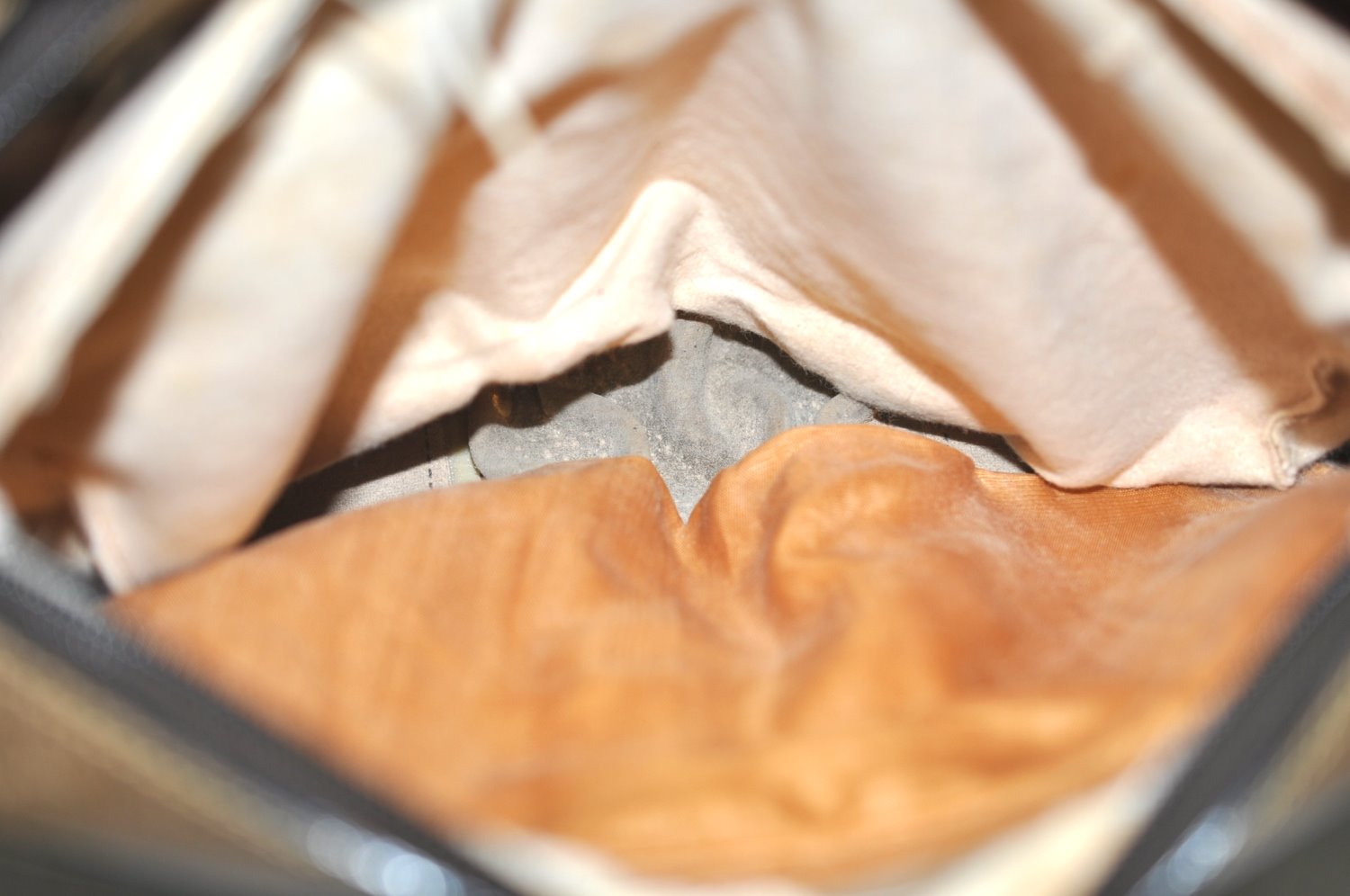 Authentic GUCCI GG Plus Shoulder Cross Body Bag Purse PVC Leather Brown K4202