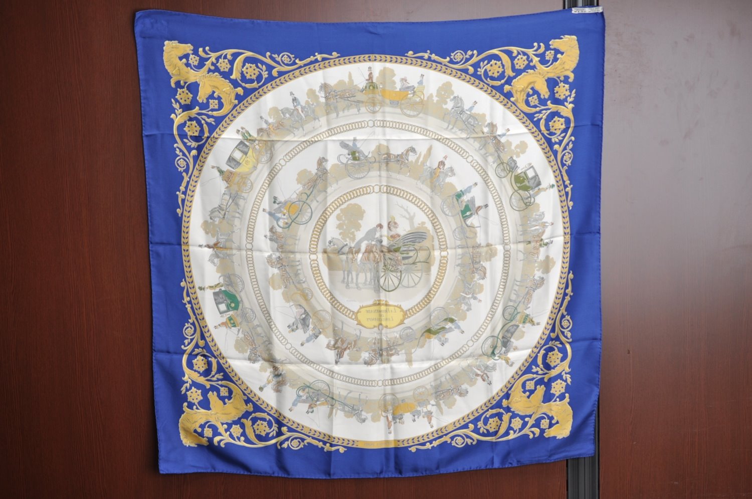 Authentic HERMES Carre 90 Scarf 