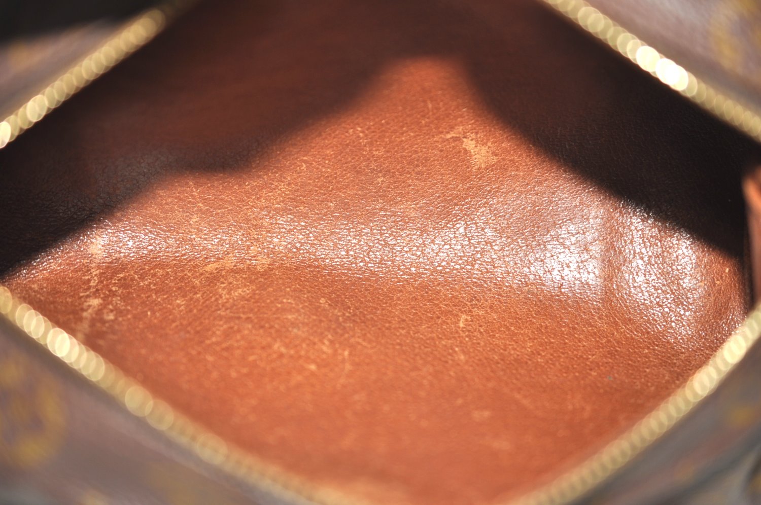 Authentic Louis Vuitton Monogram Papillon 26 Hand Bag Old Model LV K4242