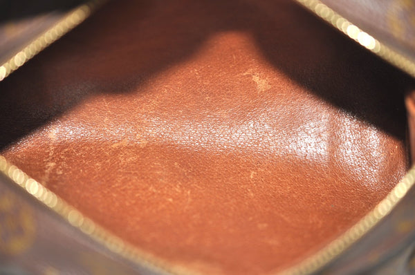 Authentic Louis Vuitton Monogram Papillon 26 Hand Bag Old Model LV K4242