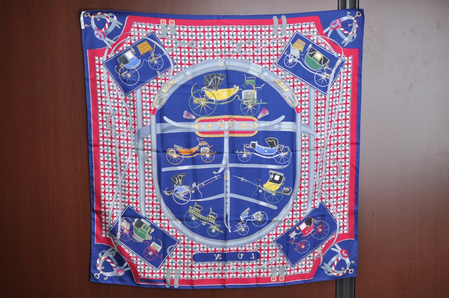 Authentic HERMES Carre 90 Scarf 