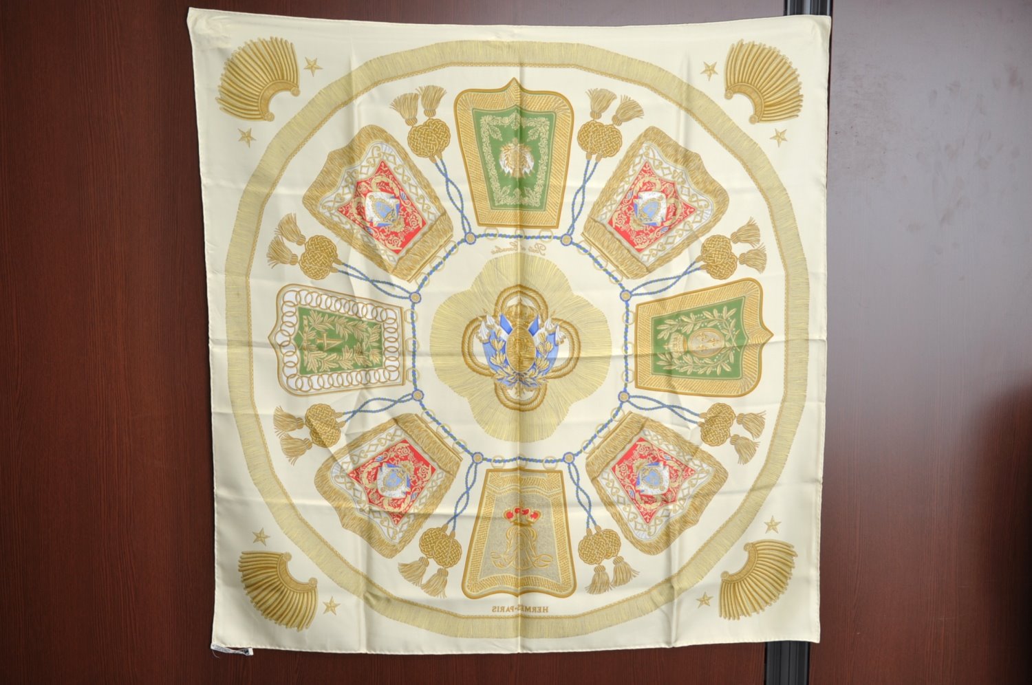 Authentic HERMES Carre 90 Scarf 