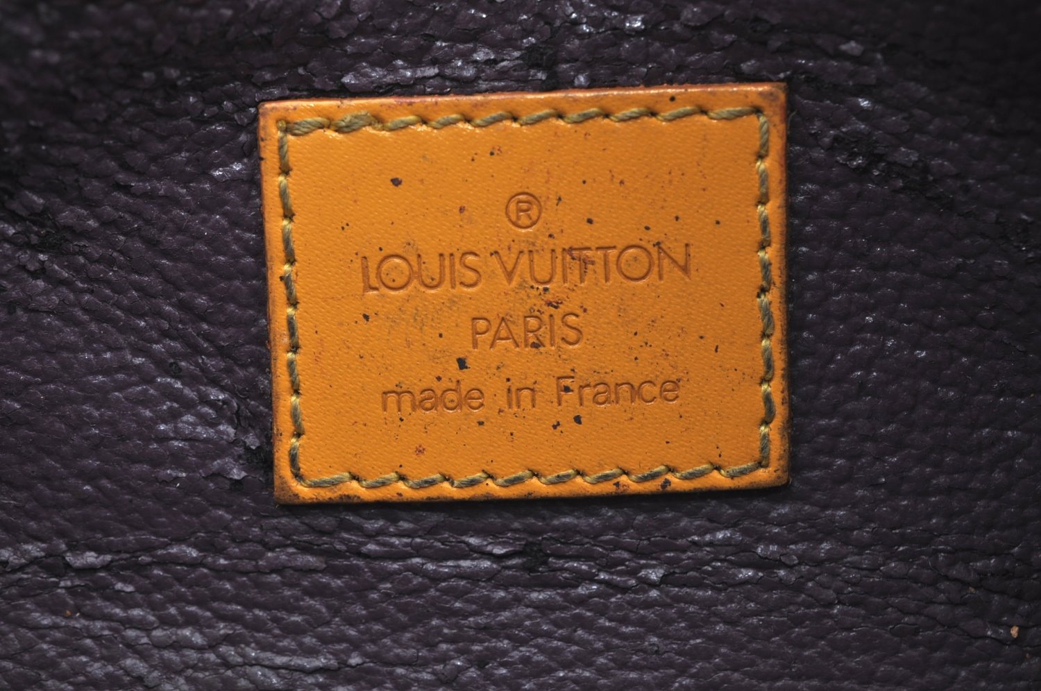 Authentic Louis Vuitton Epi Dauphine Cosmetic Pouch Yellow M48449 LV K4300
