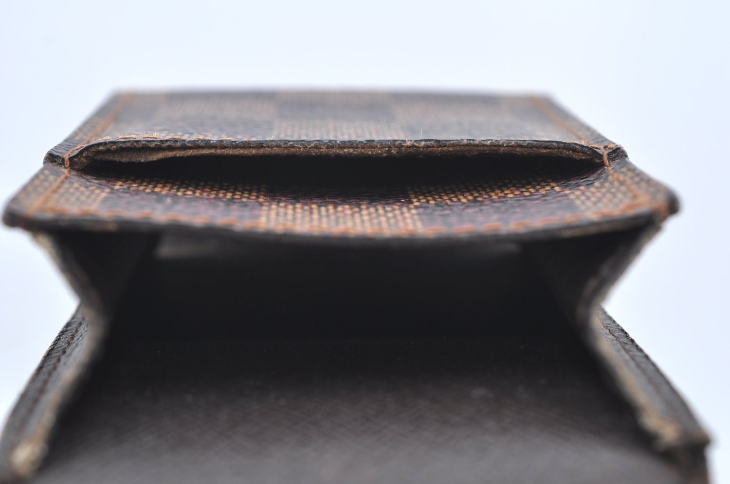 Authentic Louis Vuitton Damier Etui Cigarette Case N63024 LV K4309