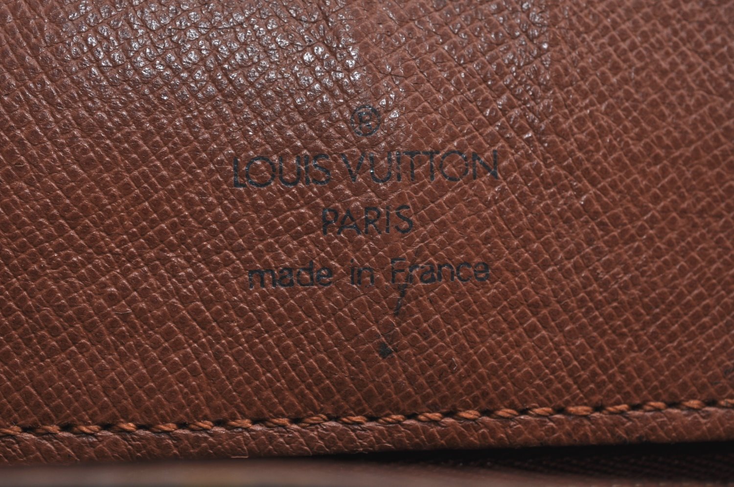 Authentic Louis Vuitton Monogram Saint Cloud GM M51242 Shoulder Cross Bag K4369