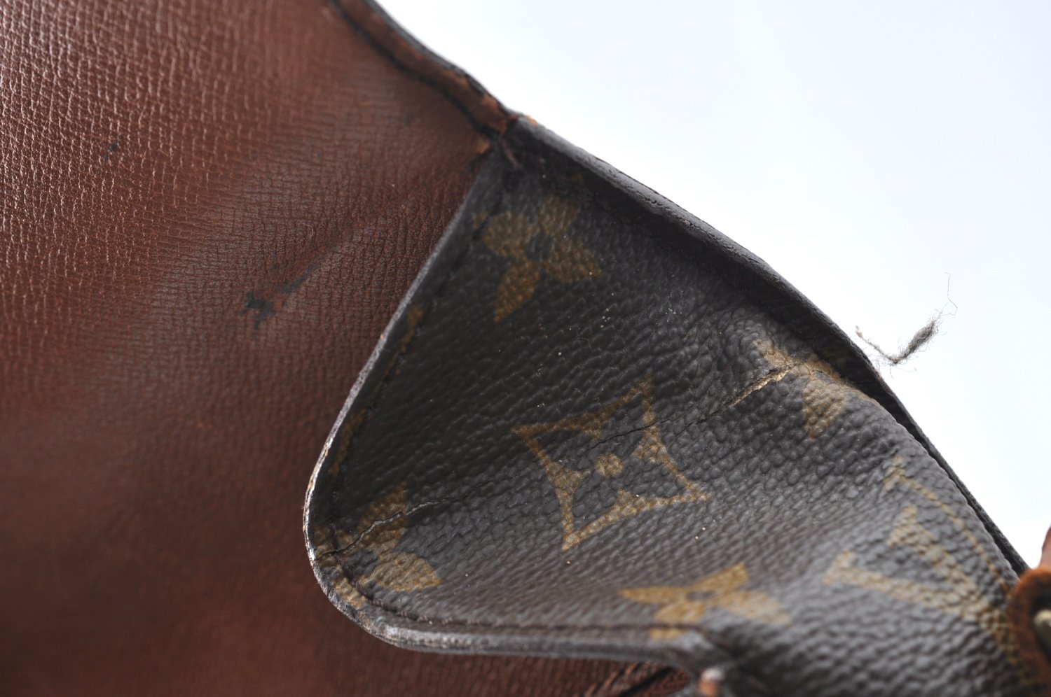 Authentic Louis Vuitton Monogram Saint Cloud GM M51242 Shoulder Cross Bag K4371