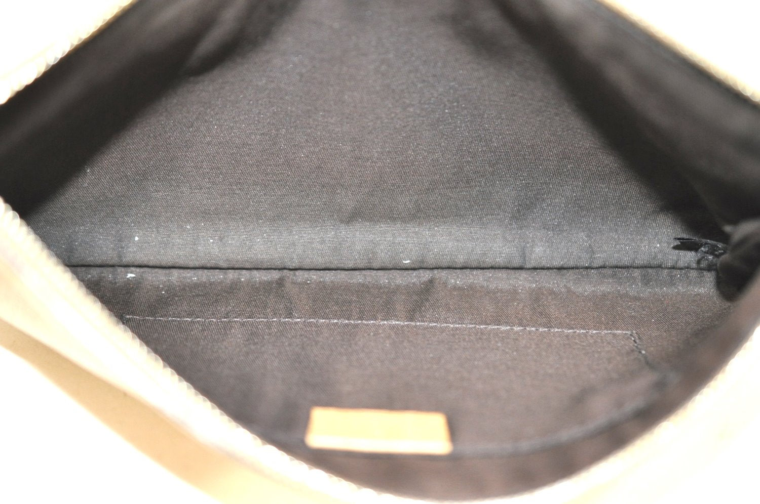 Authentic GUCCI Bamboo Tassel Clutch Bag Pouch Purse Leather 376854 Beige K4450