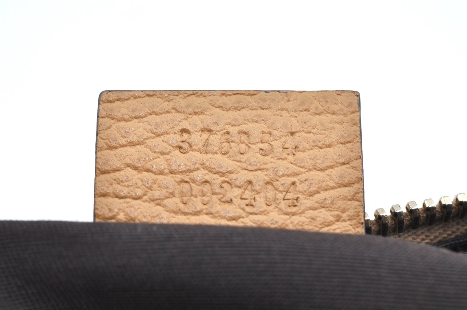 Authentic GUCCI Bamboo Tassel Clutch Bag Pouch Purse Leather 376854 Beige K4450