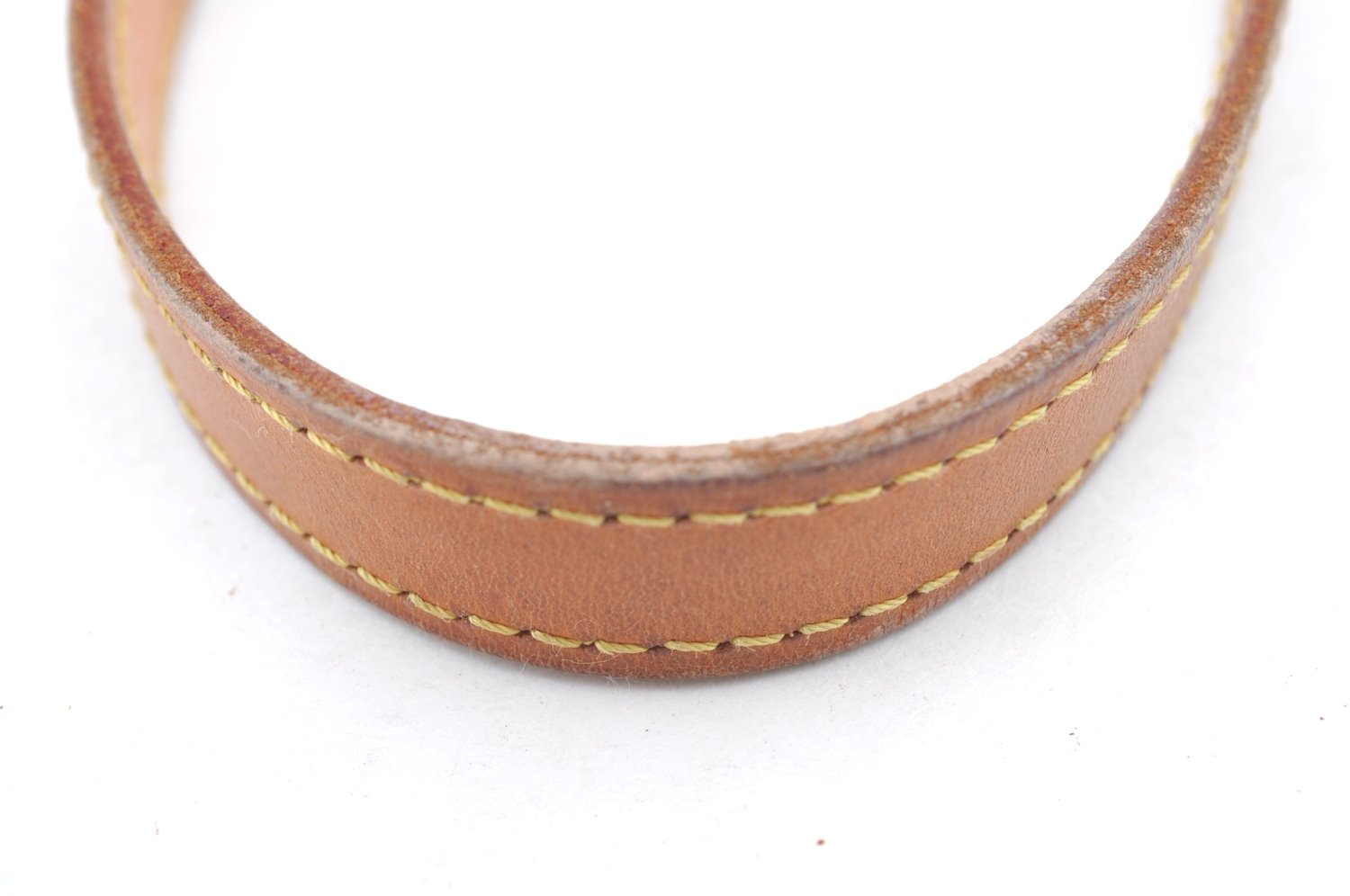 Authentic Louis Vuitton Leather Shoulder Strap For Bucket GM 31.9