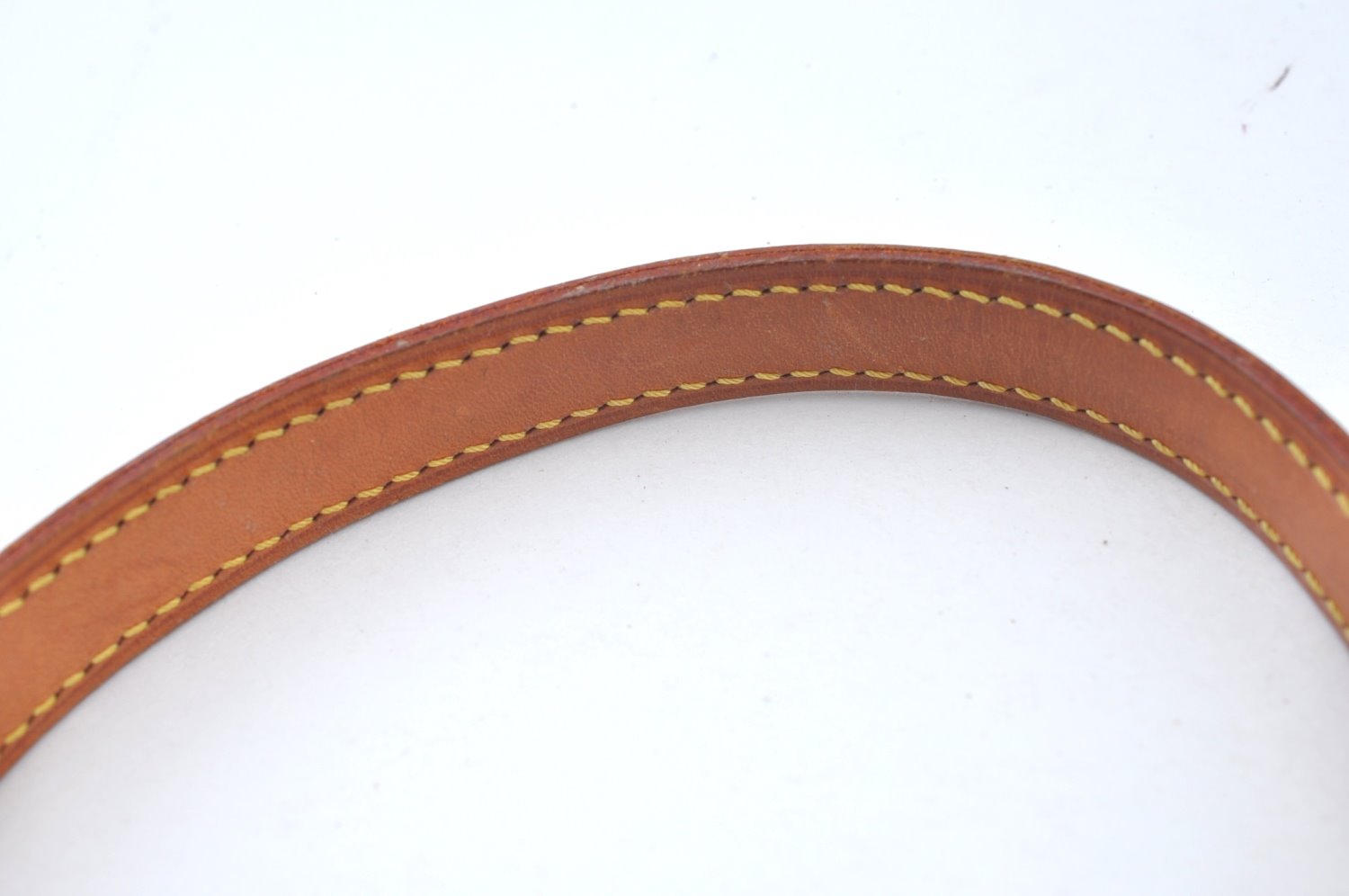 Authentic Louis Vuitton Leather Shoulder Strap For Bucket PM 27.6