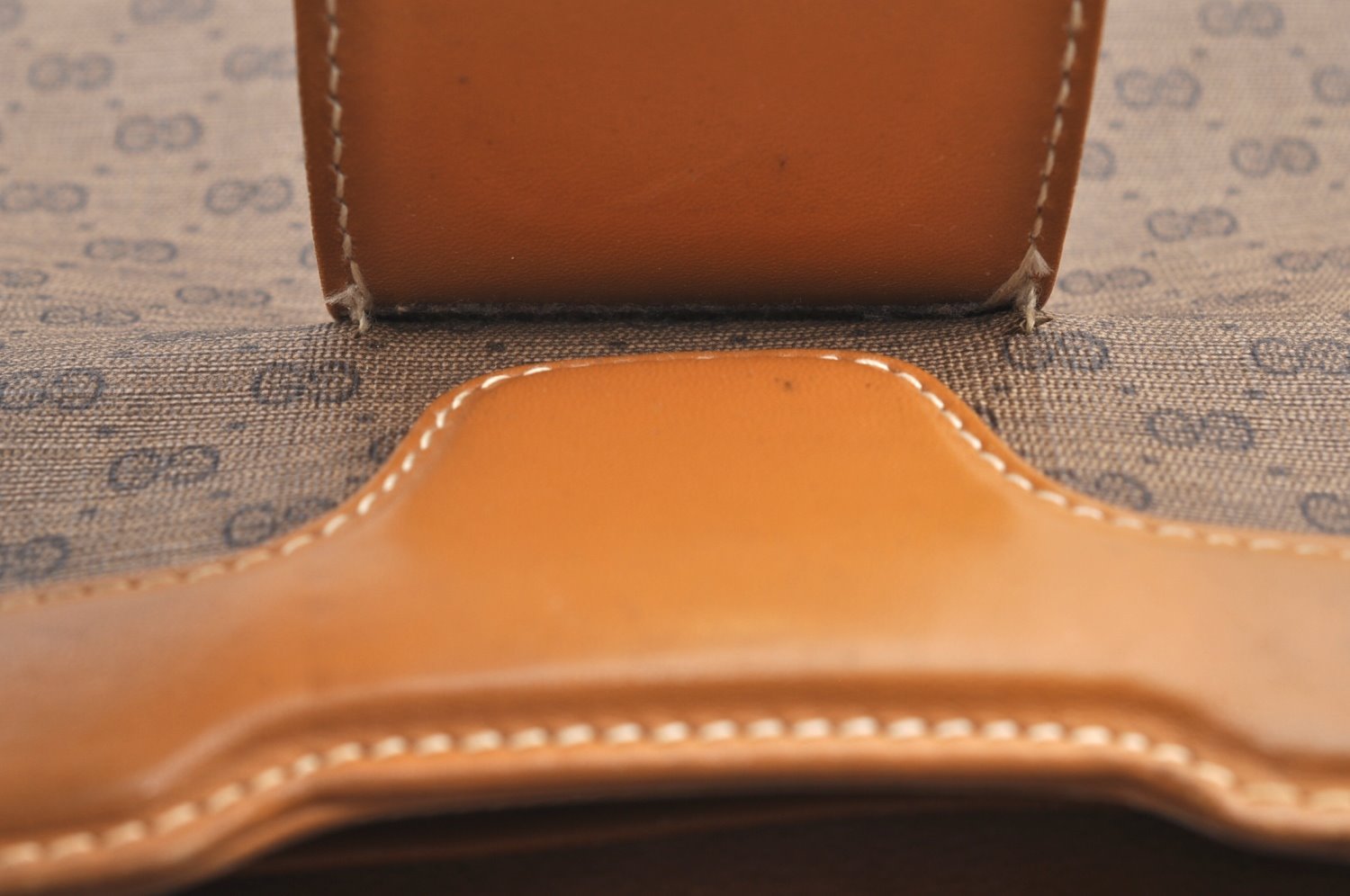 Authentic GUCCI Micro GG PVC Leather 2Way Shoulder Clutch Bag Purse Brown K4493