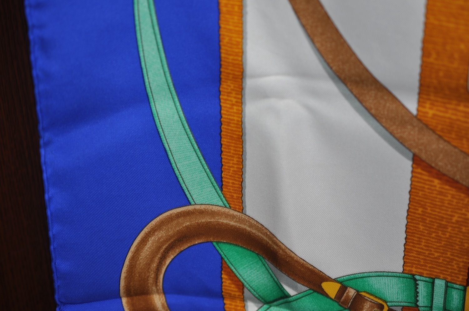 Authentic HERMES Carre 90 Scarf 