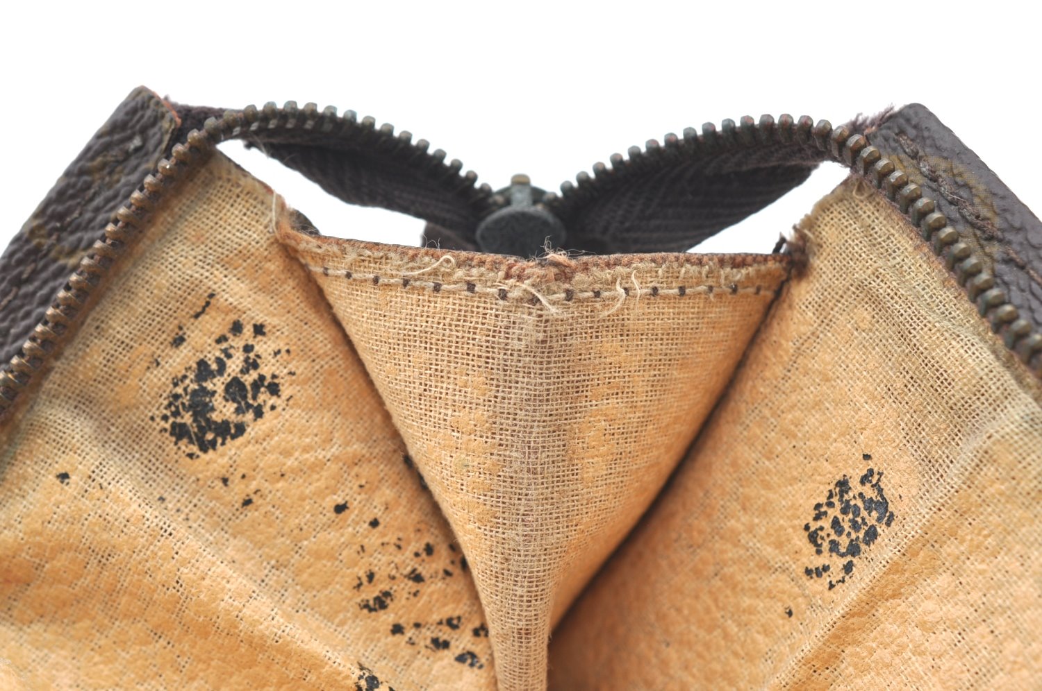 Auth Louis Vuitton Monogram Poche Toilette 26 Cosmetics Pouch Old Model LV K4514