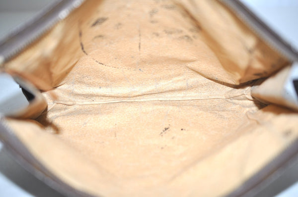 Auth Louis Vuitton Monogram Poche Toilette 26 Cosmetics Pouch Old Model LV K4514