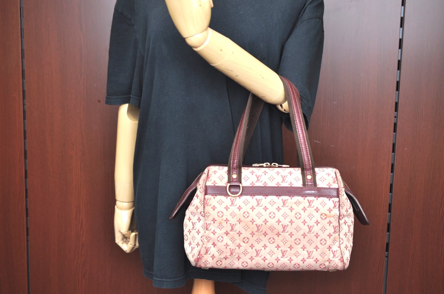 Authentic Louis Vuitton Monogram Mini Josephine PM Hand Bag Pink M92216 LV K4522