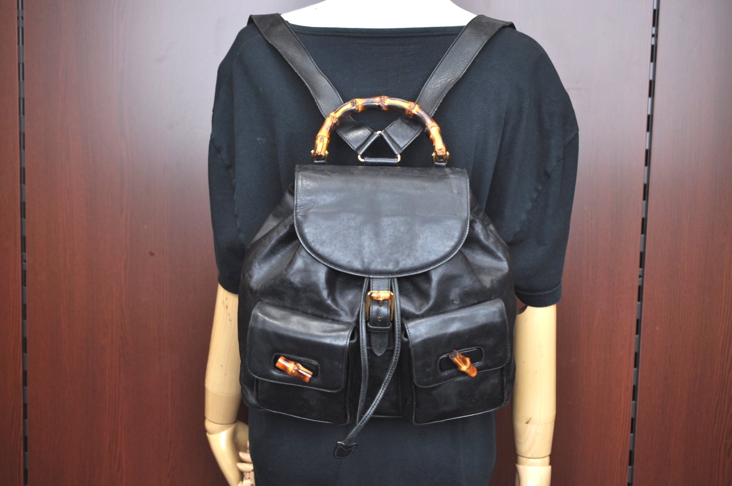 Authentic GUCCI Bamboo Backpack Leather Black K4530