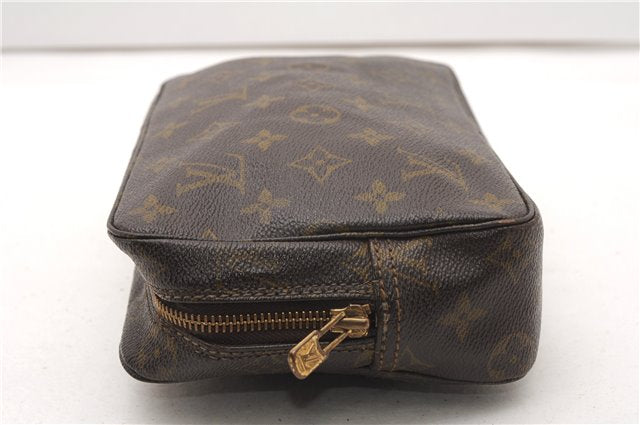 Auth Louis Vuitton Monogram Trousse Toilette 23 Clutch Hand Bag M47524 LV K4577