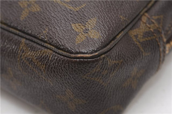 Auth Louis Vuitton Monogram Trousse Toilette 23 Clutch Hand Bag M47524 LV K4577