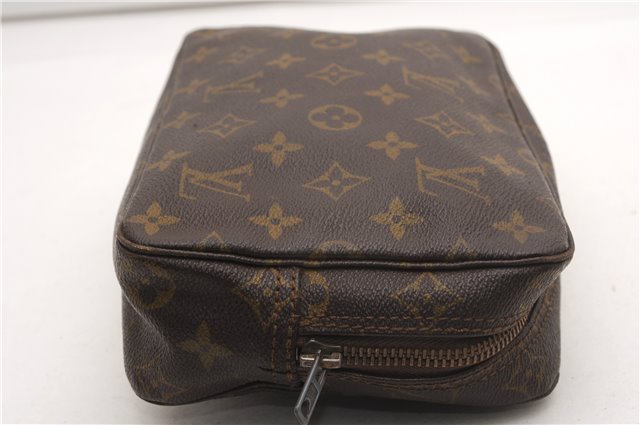 Auth Louis Vuitton Monogram Trousse Toilette 23 Clutch Hand Bag Old Model K4614