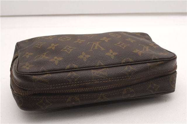 Auth Louis Vuitton Monogram Trousse Toilette 23 Clutch Hand Bag Old Model K4614