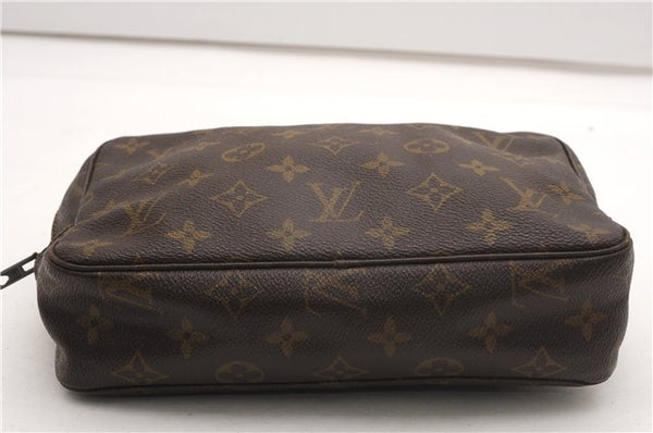 Auth Louis Vuitton Monogram Trousse Toilette 23 Clutch Hand Bag Old Model K4614