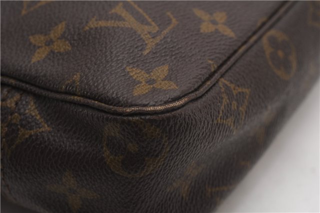 Auth Louis Vuitton Monogram Trousse Toilette 23 Clutch Hand Bag Old Model K4614