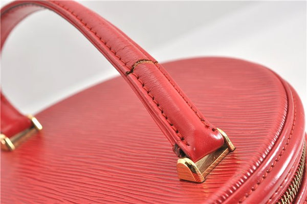 Authentic Louis Vuitton Epi Cannes Red Cosmetic Hand Bag M48037 LV Junk K4616