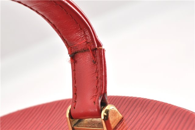 Authentic Louis Vuitton Epi Cannes Red Cosmetic Hand Bag M48037 LV Junk K4616