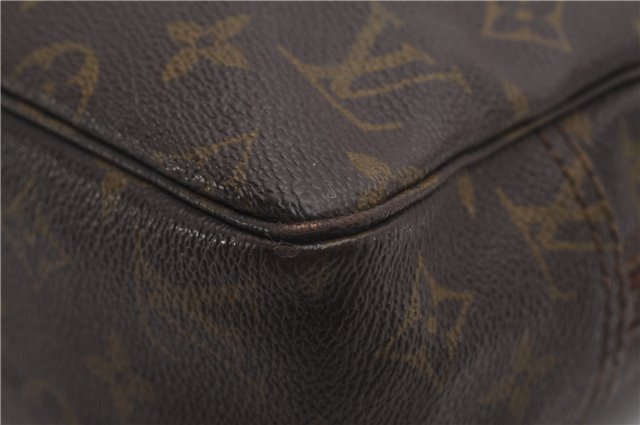 Auth Louis Vuitton Monogram Trousse Toilette 28 Clutch Hand Bag Old Model K4619