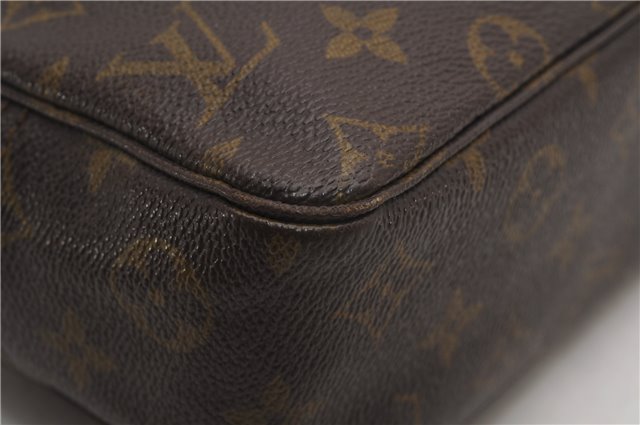 Auth Louis Vuitton Monogram Trousse Toilette 28 Clutch Hand Bag Old Model K4619