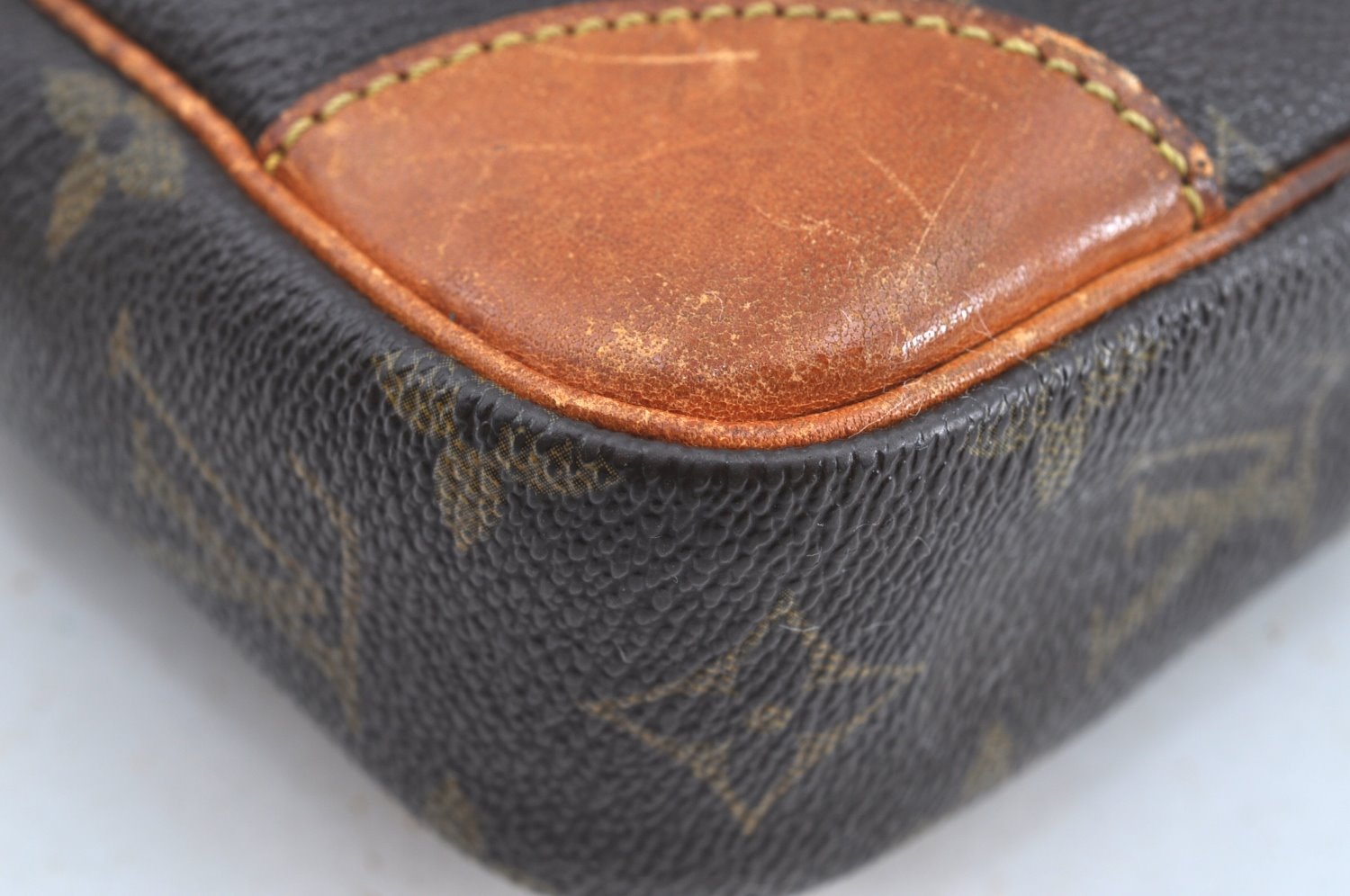 Auth Louis Vuitton Monogram Marly Dragonne GM M51825 Clutch Hand Bag Junk K4632