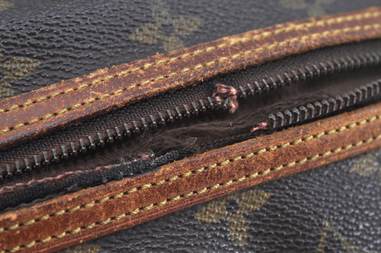 Auth Louis Vuitton Monogram Marly Dragonne GM M51825 Clutch Hand Bag Junk K4632