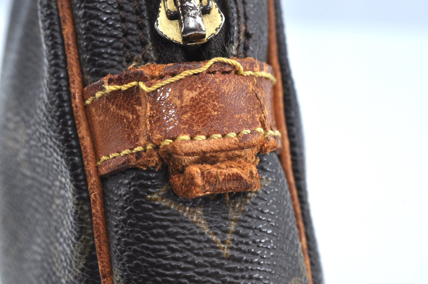 Auth Louis Vuitton Monogram Marly Dragonne GM M51825 Clutch Hand Bag Junk K4632