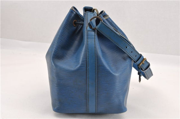 Authentic Louis Vuitton Epi Petit Noe Shoulder Drawstring Bag M44105 Blue K4659