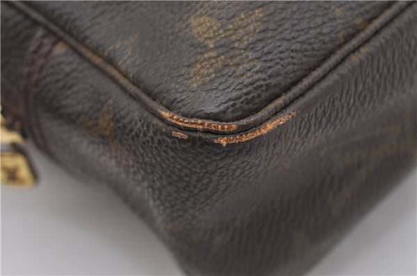 Auth Louis Vuitton Monogram Trousse Toilette 23 Clutch Hand Bag M47524 LV K4678