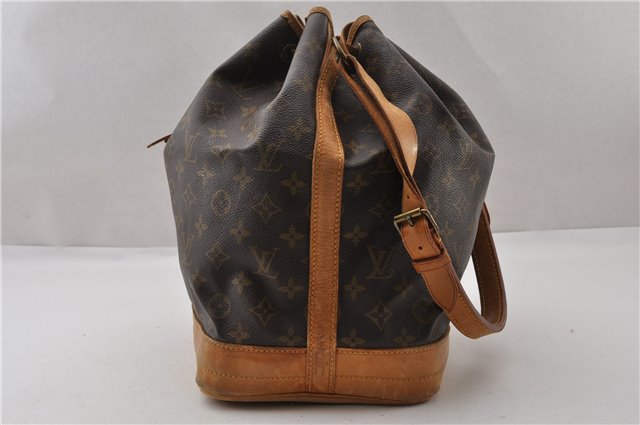 Authentic Louis Vuitton Monogram Noe Shoulder Drawstring Bag M42224 LV K4681