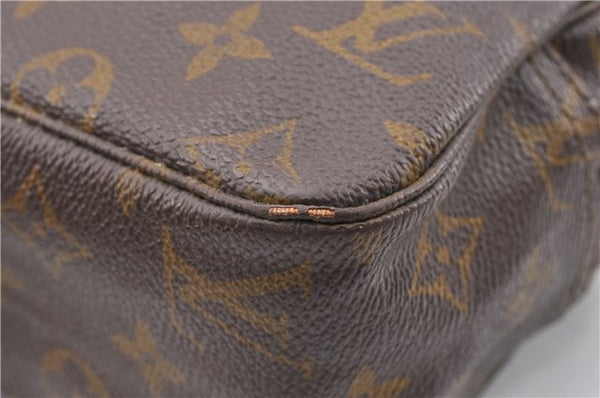 Auth Louis Vuitton Monogram Trousse Toilette 28 Clutch Hand Bag Old Model K4684