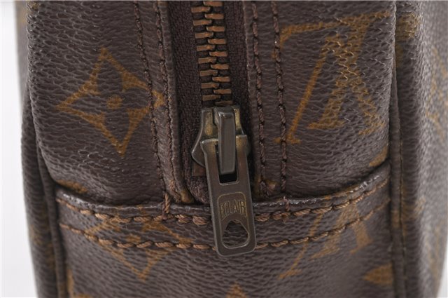Auth Louis Vuitton Monogram Trousse Toilette 28 Clutch Hand Bag Old Model K4684