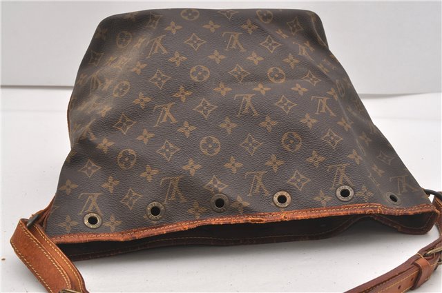 Authentic Louis Vuitton Monogram Petit Noe M42226 Shoulder Drawstring Bag K4718