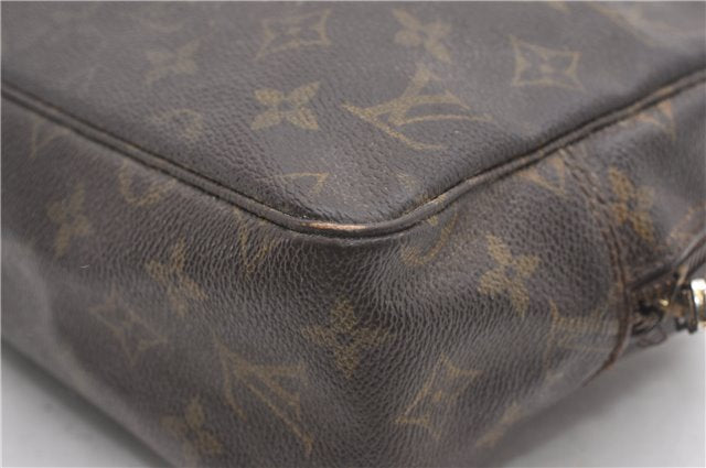 Auth Louis Vuitton Monogram Trousse Toilette 28 Clutch Hand Bag M47522 LV K4744