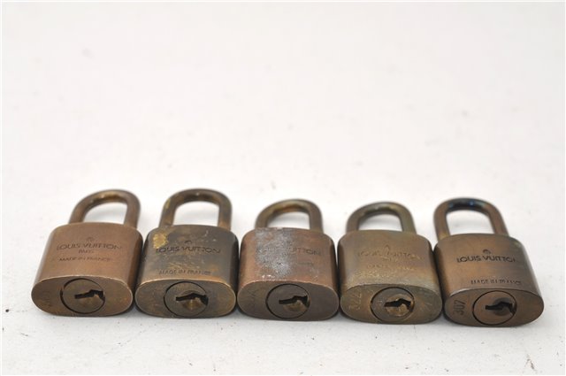Authentic Louis Vuitton Padlock Gold 10Set LV K4770