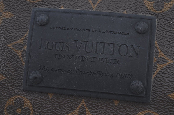 Authentic Louis Vuitton Monogram WaterProof Messenger M40399 Shoulder Bag K4805